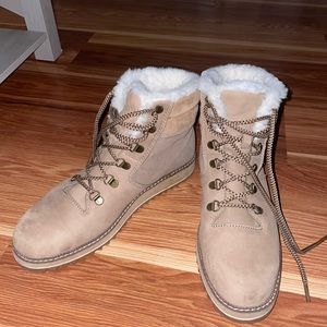 TOMS Women’s Mojave Boot